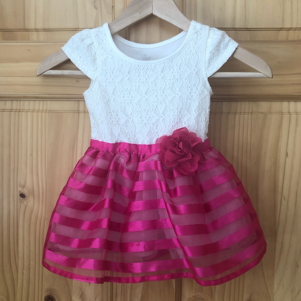 Children’s Place eyelet & mesh dress 18-24 mo. - Picture 1 of 7